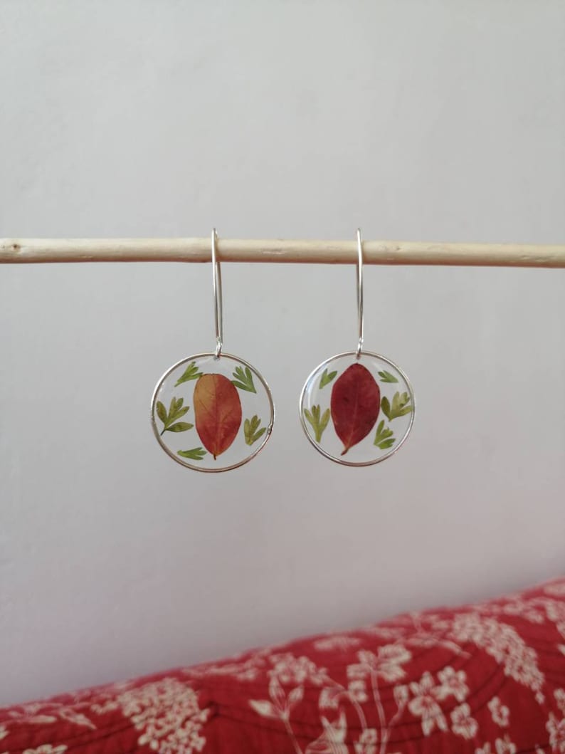 Resin earrings and dried flowers Leaves and ferns