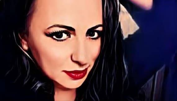 2 Question video recorded straight to your Inbox Tarot Reading. approx 10 minutes duration.