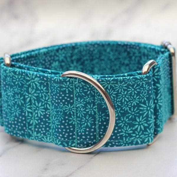 Schnappschnalle / Martingal-Hundehalsband - kleine blaue Blumen