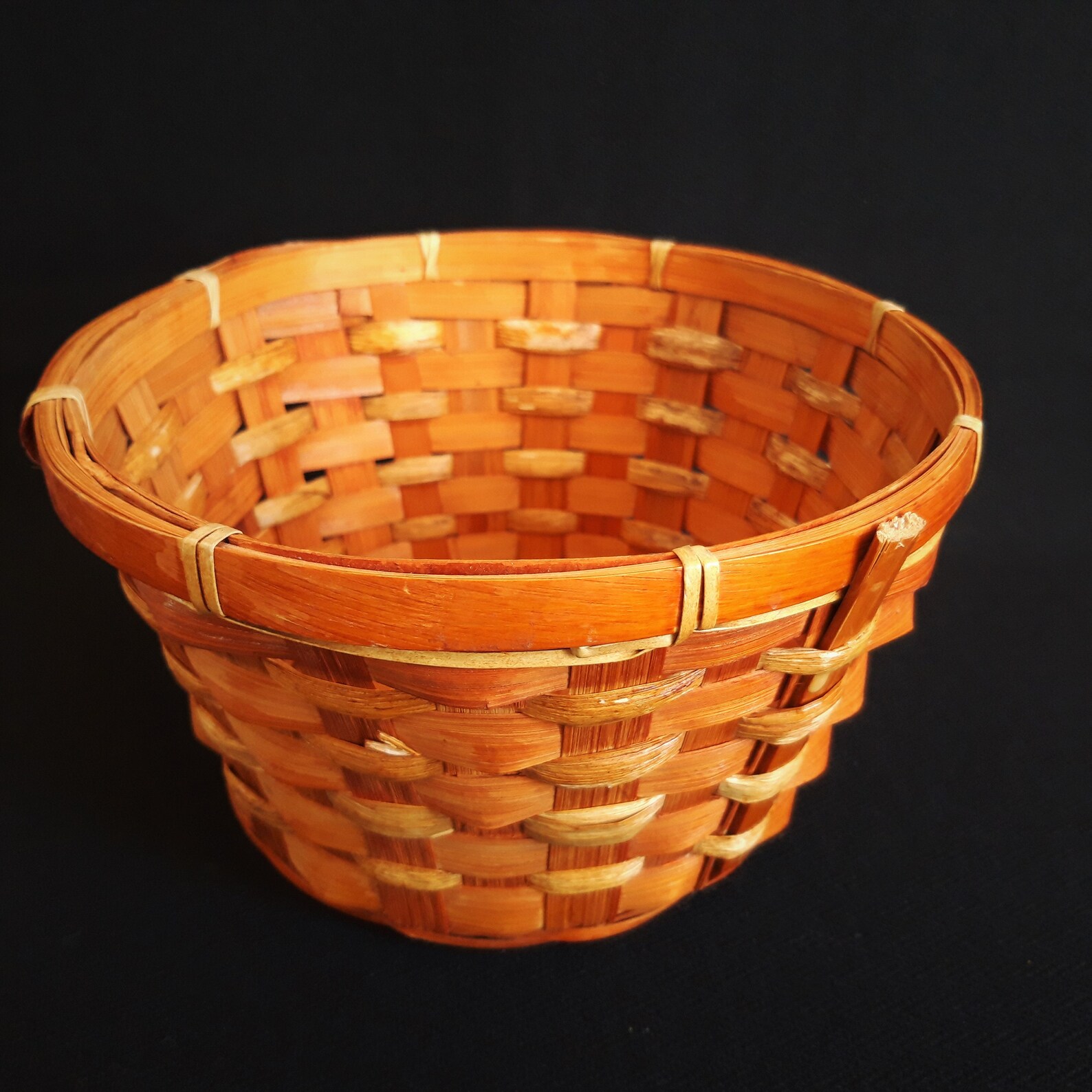Handmade natural round willow basket. Vintage lacquered willow Etsy