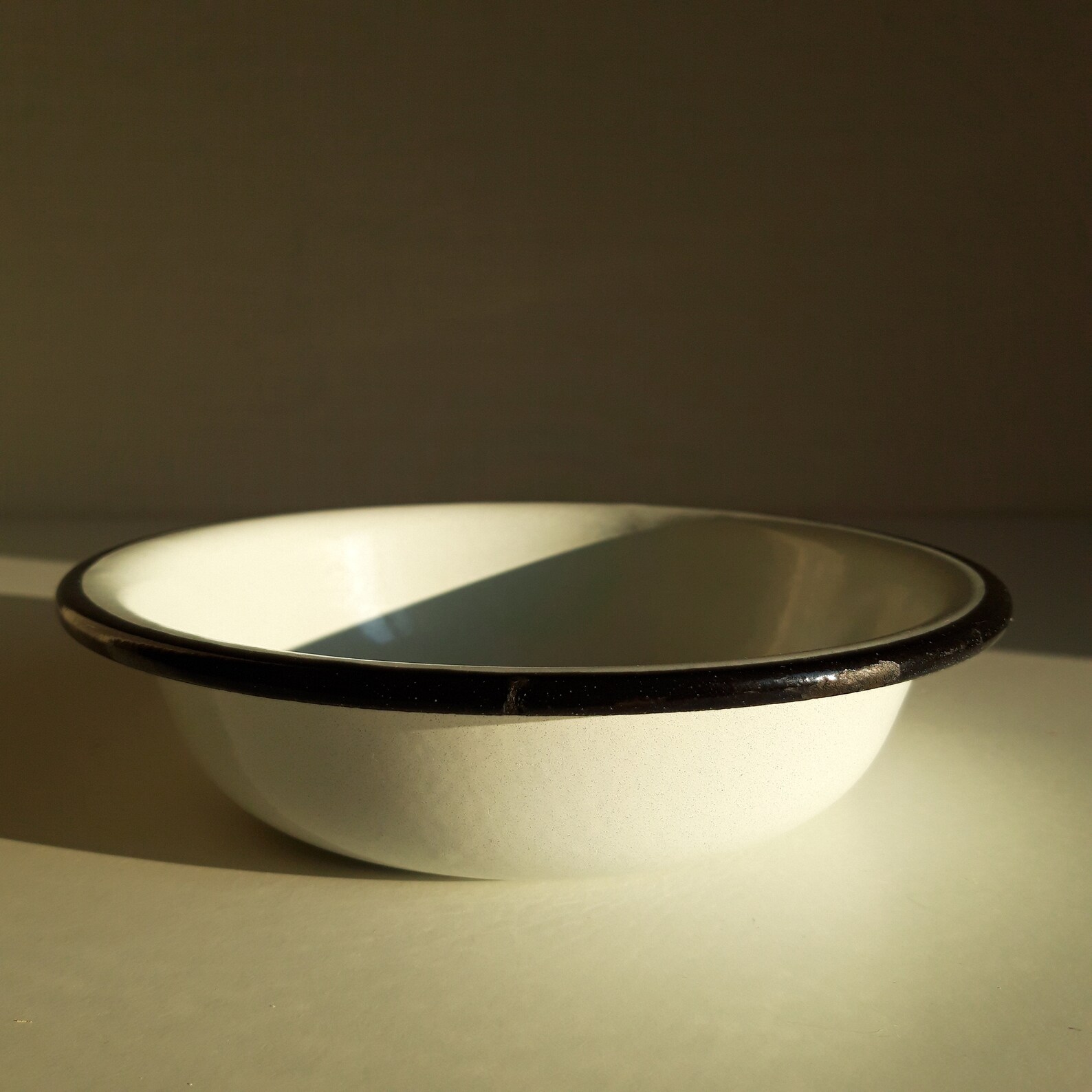 Enameled bowl. Small camping bowl. Metal enamelware Etsy