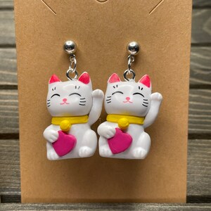 Adorable Maneki Neko / Lucky Cat / Fortune Cat with Pink Heart Earrings - Your Choice Between Round Ball Earring Post or Hooks