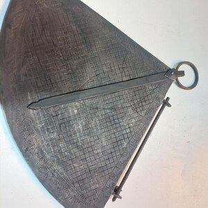 Handgefertigtes Antik-inspiriertes Messing Astrolabium | Vintage Nautisches Instrument | Unikat Wissenschaftliches Dekor & Geschenk