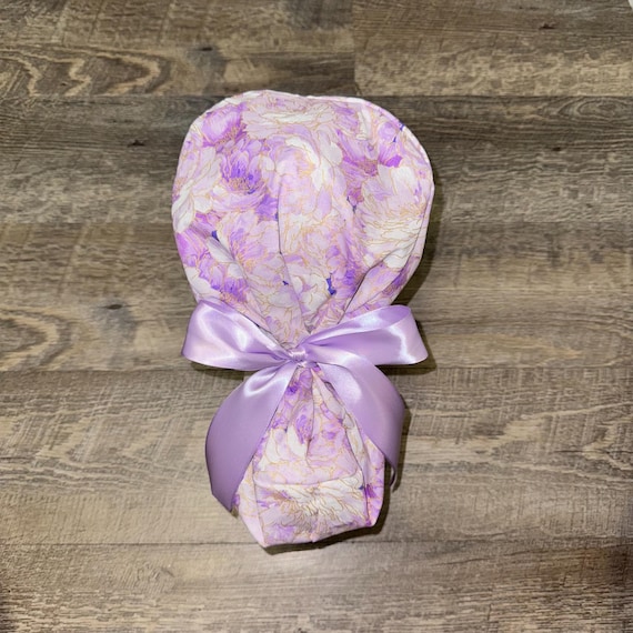 Satin lined scrub cap ponytail cap nurse doctor surgical dental veterinary anesthesiologist purple floral