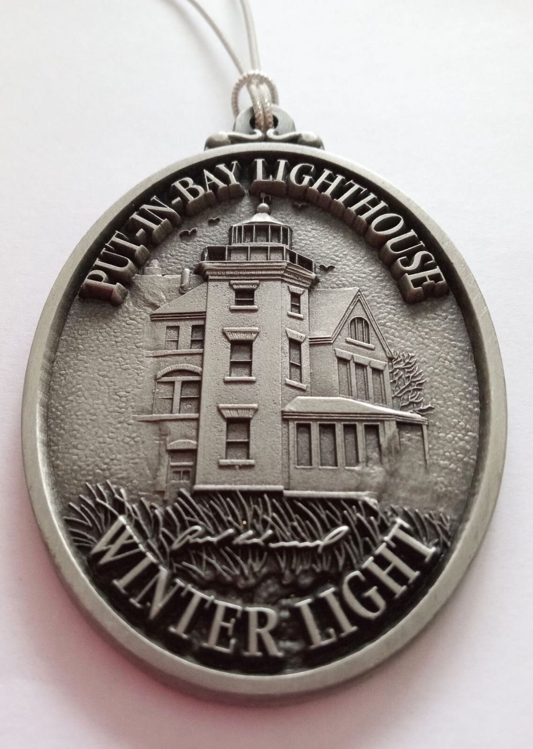 Easter Seals 2002 Putinbay Lighthouse Pewter Medallion Ornament Rare