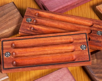 Soporte para juntas de madera: cierre magnético, tamaño de bolsillo.