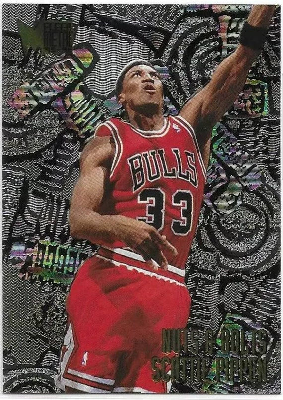 1989-90 Scottie Pippen Game Worn Chicago Bulls Jersey. , Lot #50808