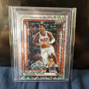 Deandre Ayton! Phoenix Suns is de nummer 1 van de meest opwindende jonge NBA-ster. Beginner van 2017 en toekomstige all star. National laser parallelle refractor