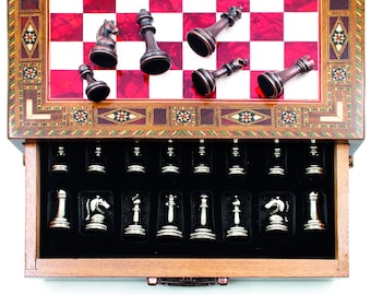 Handmade Wooden Chess Set: Rosewood & Walnut Board with Storage