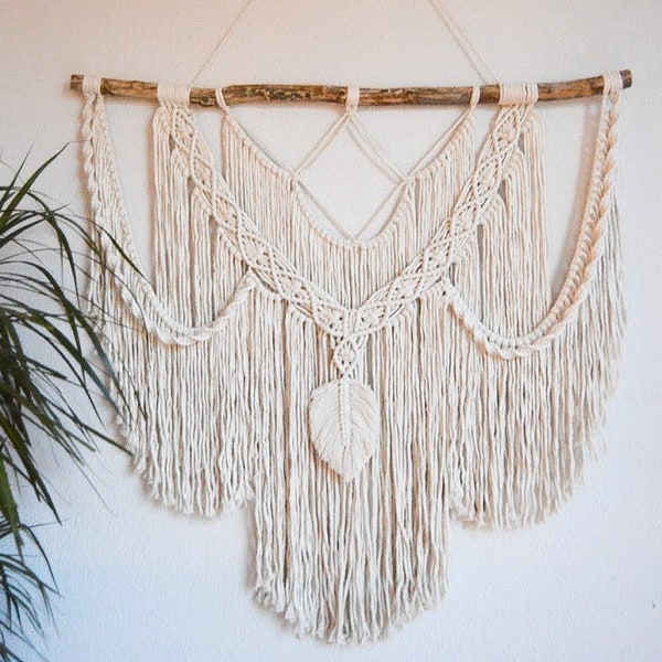 Large Macrame Wall Hanging, Modern Woven Wall Art, Gift for women, Bohemian Wall Tapestry, Wedding Backdrop, Boho Bedroom Interior Decor