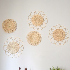 Set 5 of Rattan Sunflower Boho Wall Decor, Wicker Wall Basket Set, Bohemian Nursery Hanging Wall Art, Handmade Rattan and Seagrass Baskets