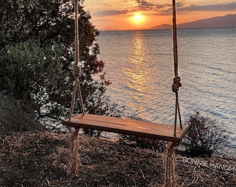 Columpio de árbol, Columpio de cuerda de madera, Columpio rústico de larga duración al aire libre, Columpio de patio trasero, Columpio de banco de madera, Cuerda de yute incluida, Gran regalo