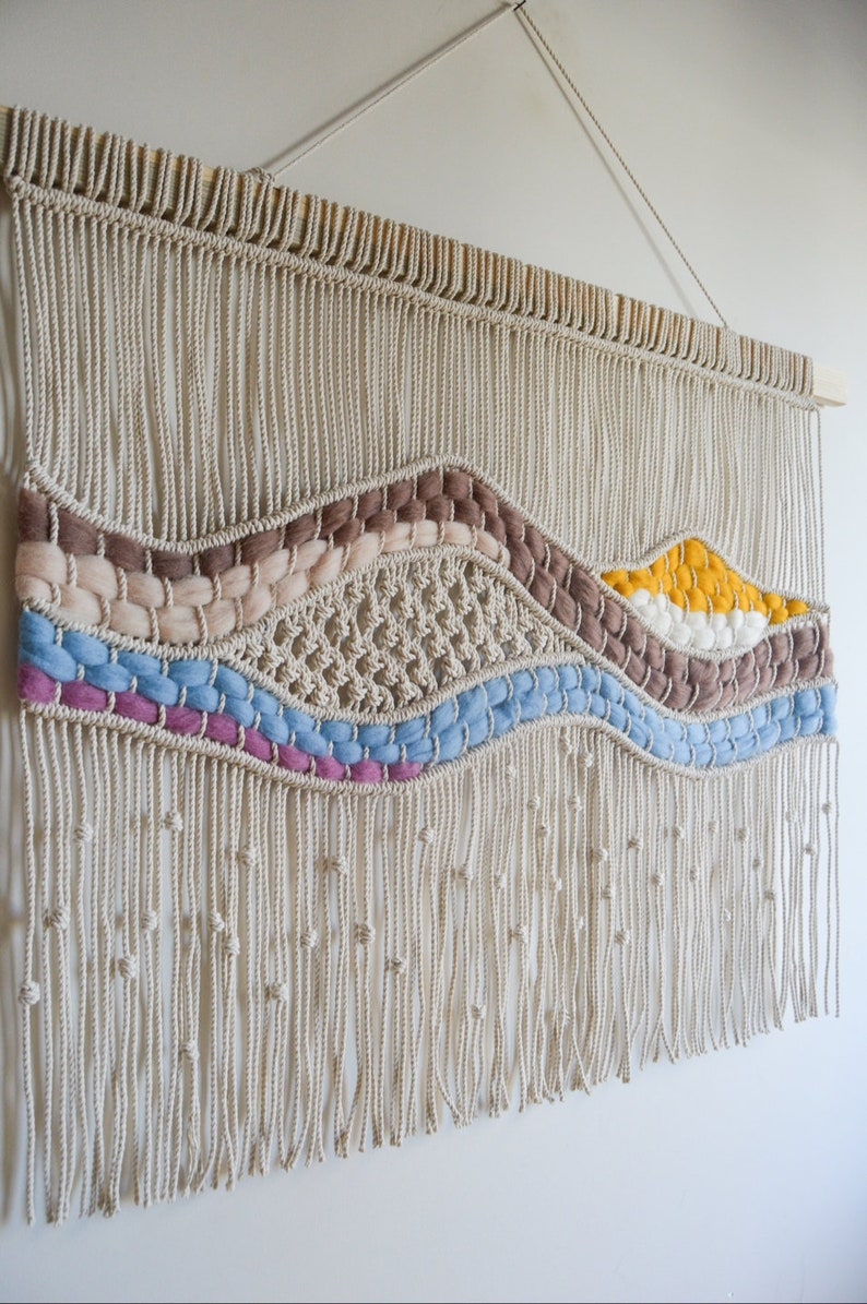 Stor väggbonad i makramé | Boho vävd ullgobeläng | Handgjord fiberkonstdekor | Neutral väggkonst för vardagsrum eller sovrum bild 2