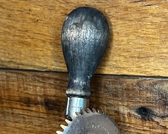 Vintage "A & J" Egg Beater With Black Wood Handle, 1930's, Made In U.S.A., Rotary - Vintage Egg Beater - Farmhouse Kitchen