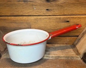 Vintage Small White and Red Trimmed Enamelware Sauce Pot/Farmhouse Kitchen Small Enamel Saucepan/Small Enamelware Pot