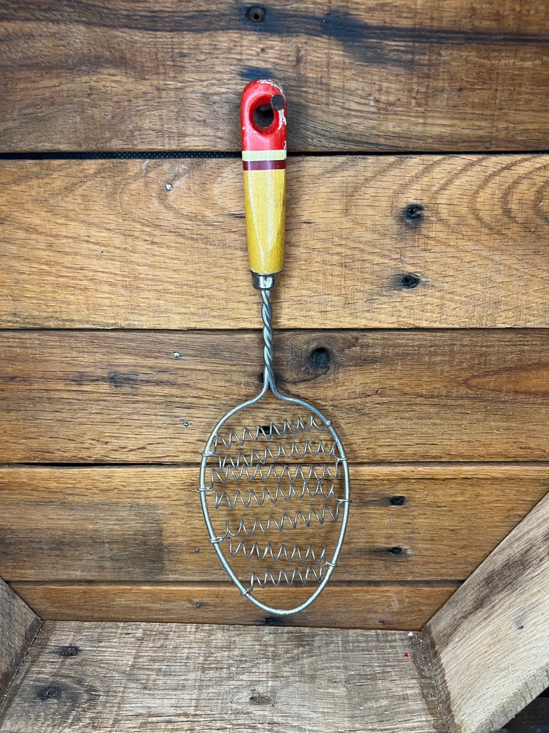Vintage Coiled Wire Strainer 1950s Spoon Whisk Painted Wood Etsy
