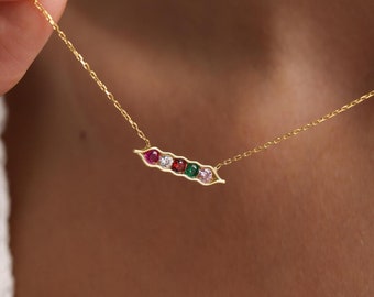 Collar con piedra natal de guisantes en una vaina, collar con piedra natal familiar personalizado, collar con múltiples piedras natales, regalo de dama de honor, regalo de Navidad