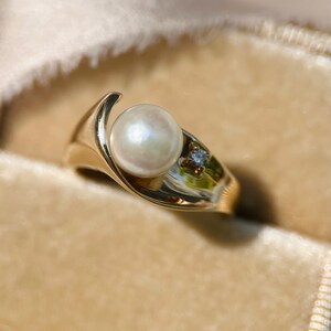 Unique Pearl and Diamond Ring in 10k Yellow Gold