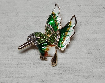 Hummingbird brooch