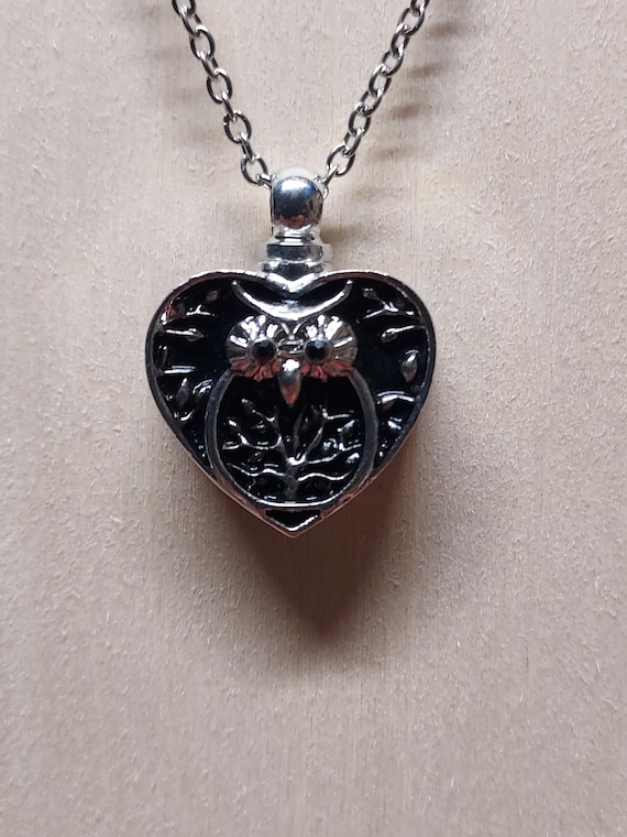 Alloy Heart with Owl Urn Ashes Pendant