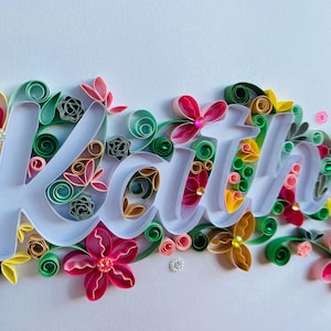 Nome personalizzato, arte 3D con quilling, fornito con cornice, fiori tropicali e luminosi