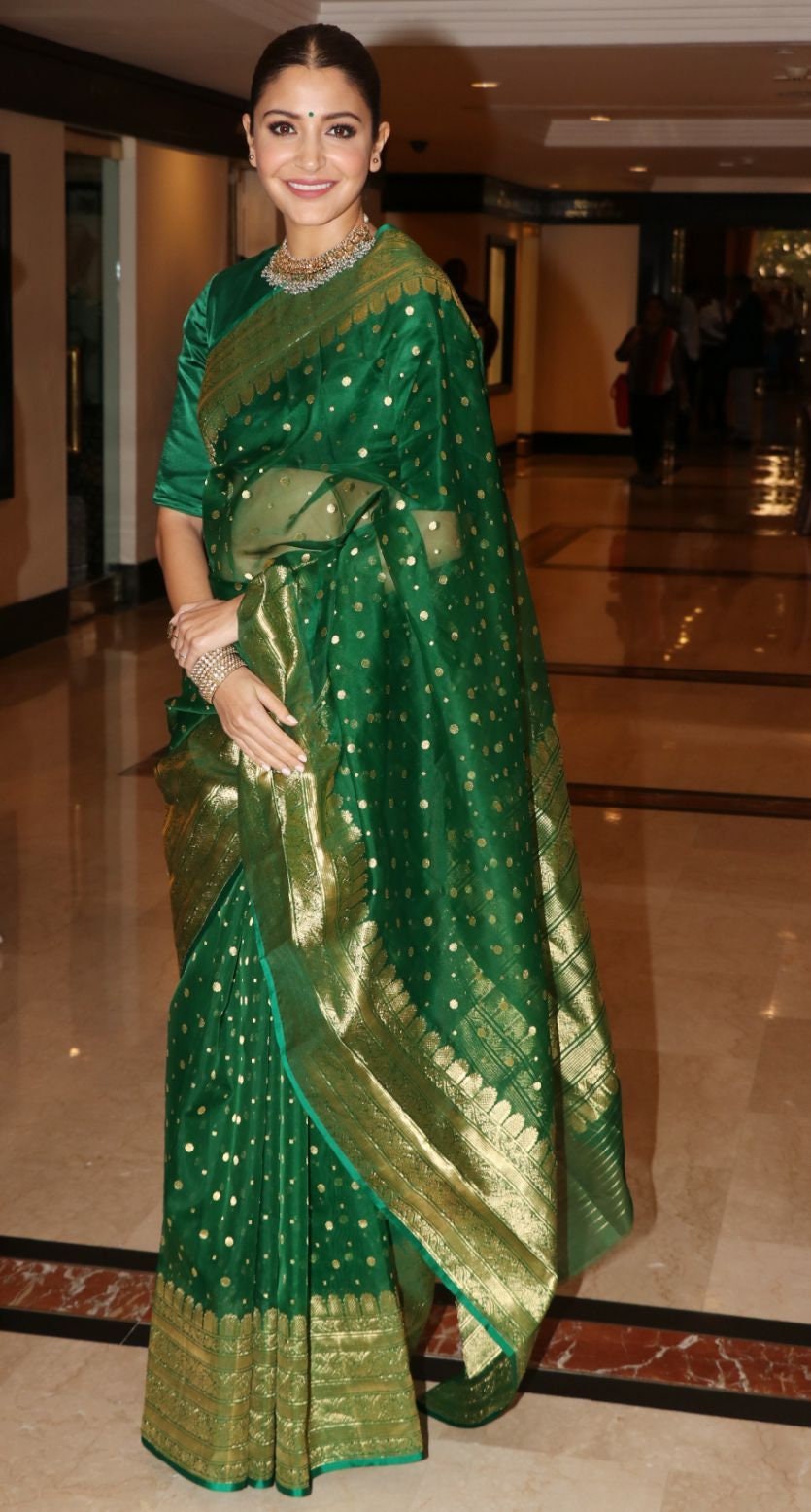 Anushka sharma deals wedding saree online