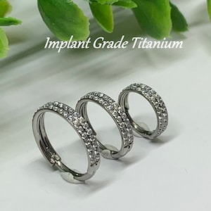 16ga Implant Grade Titanium Hinged Clicker Segment Cartilage Helix Hoop with 2 Layers Paved White Gem CZ