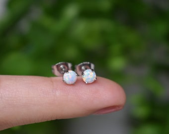 Paire de clous d'oreilles piercing en acier chirurgical 316L, opale blanche, 3 mm 4 mm 5 mm