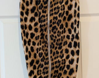 Bodycon leopard print skirt