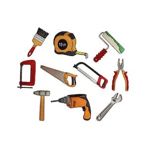 Puede incluir: Un conjunto de herramientas que incluye un martillo, una sierra, un taladro, una llave inglesa, alicates, una cinta métrica, un rodillo de pintura y una brocha.