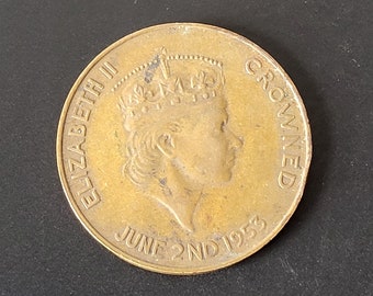 1953年エリザベス2世戴冠式記念5シリング硬貨（クラウンロイヤルミント