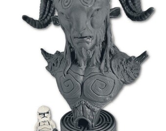 labyrinth figurine