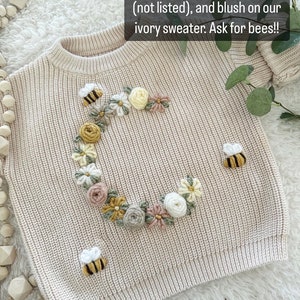 Personalized Floral Letter Hand-Embroidered Knit Sweater / Baby Shower Gift / Baby Announcement image 3