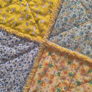 Colorful yellow and blue rag quilt/warm and cozy, bright and cheery rag quilt