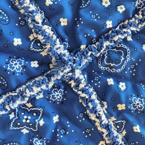 Bandana rag quilt, bandana flannel quilt,country rag quilt,blue rag quilt,cowboy rag quilt,western rag quilt,farm rag quilt,SunriseComforts