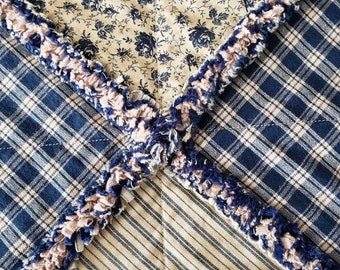 Vintage style blue rag quilt/Navy and tan quilt/navy blue rag/rag quilt/blue floral rag quilt/throw quilt