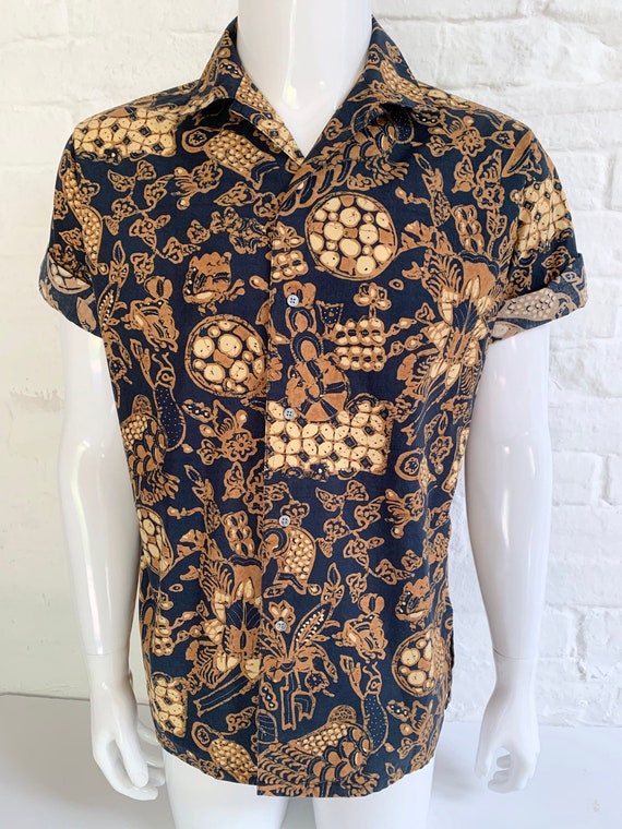 1970's Batik Short Sleeve Cotton Shirt .. Label: Made in 1970's Batik Short Sleeve Cotton Shirt .. Label: Made in
