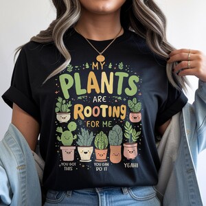 Söt växttröja eller sweatshirt – "Mina växter hejar på mig" – Rolig botanisk ordvits, gåva för trädgårdsälskare, kläder för växtföräldrar bild 3