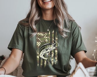 Bass Fishing American Flag Camo T-Shirt – Patriotic Fisherman Shirt, Camouflage USA Flag Tee, Gift for Anglers & Outdoorsmen