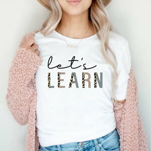 Aprendamos camisa, camisas para maestros, camisa de maestro de lectura, camisa de regreso a la escuela, camisa de maestro de inglés, camisas de maestro camisas para maestros