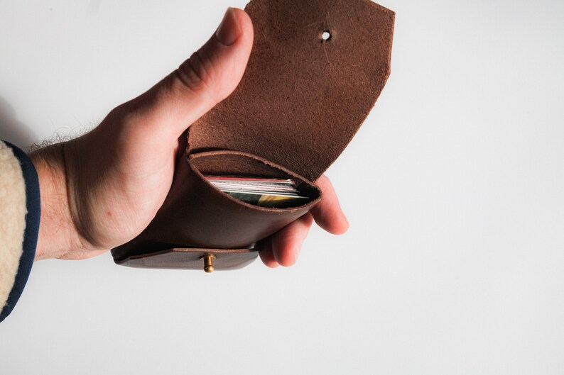 Cartera marrón minimalista sin costuras, tarjetero, cartera de bolsillo frontal, hecha a mano en Inglaterra imagen 7