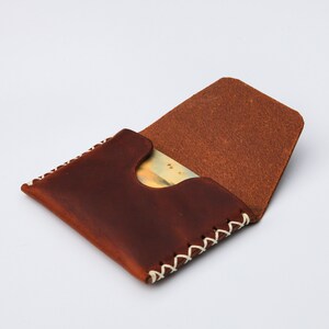 Cartera de cuero marrón de 1 bolsillo, tarjetero, cartera de bolsillo frontal minimalista, hecha a mano en Inglaterra imagen 6