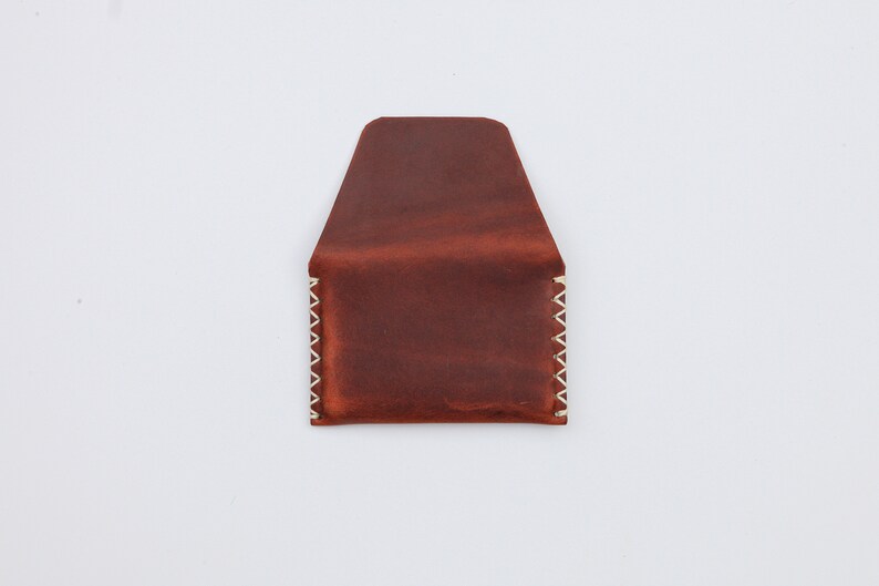 Cartera de cuero marrón de 1 bolsillo, tarjetero, cartera de bolsillo frontal minimalista, hecha a mano en Inglaterra imagen 5