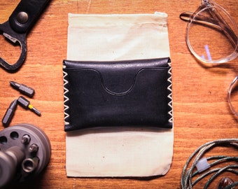 Cartera de cuero negra de 2 bolsillos, tarjetero, cartera de bolsillo frontal minimalista, hecha a mano en Inglaterra