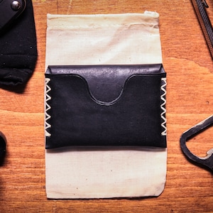 Black 1 pocket Leather Wallet, Card Holder, Minimalist Front pocket Wallet, hand made in England