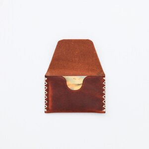 Cartera de cuero marrón de 1 bolsillo, tarjetero, cartera de bolsillo frontal minimalista, hecha a mano en Inglaterra imagen 3