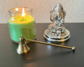 Candle Snuffer Candle Extinguisher Snuffer Accessory Metal Candlesnuffers with Long Handle for Putting Out Candles Extinguish Nest Flame Scented Candles Aromatherapy Candles Jar Candles Rose Gold