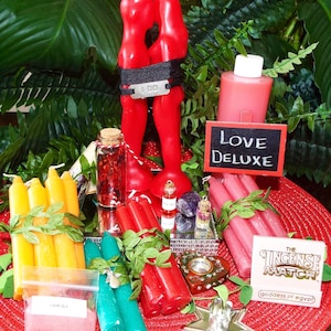 LOVE DELUXE