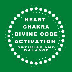 Può includere: Testo bianco su sfondo verde in un cerchio con un motivo di punti e quadrati bianchi attorno al bordo. Il testo dice "Heart Chakra Divine Code Activation Optimise and Balance".