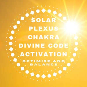 Puede incluir: Un fondo amarillo brillante con un diseño circular blanco. El diseño está hecho de puntos, cuadrados y círculos. El texto dice: SOLAR PLEXUS CHAKRA DIVINE CODE ACTIVATION OPTIMISE AND BALANCE.